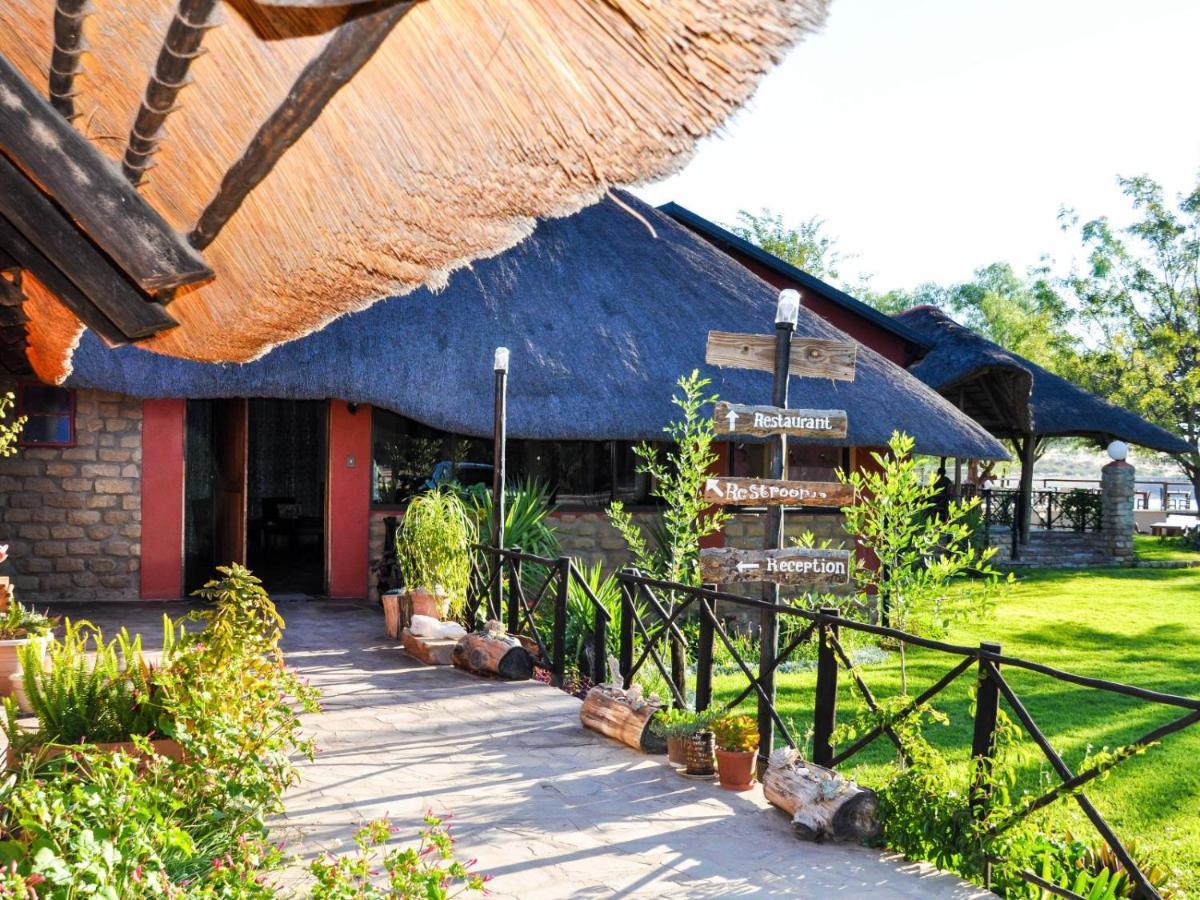 Die Dam - Transkalahari End Resort Gobabis Экстерьер фото