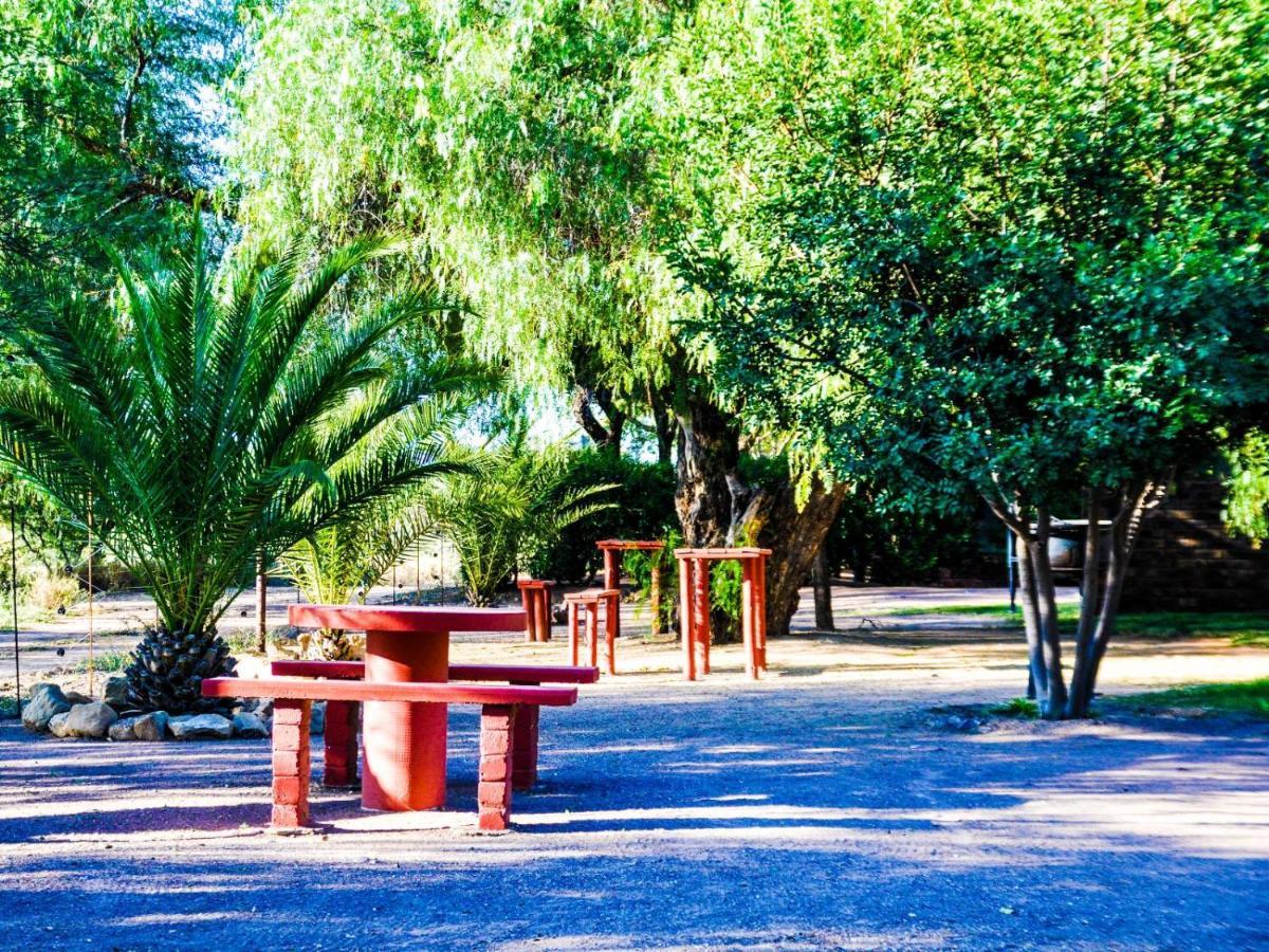 Die Dam - Transkalahari End Resort Gobabis Экстерьер фото